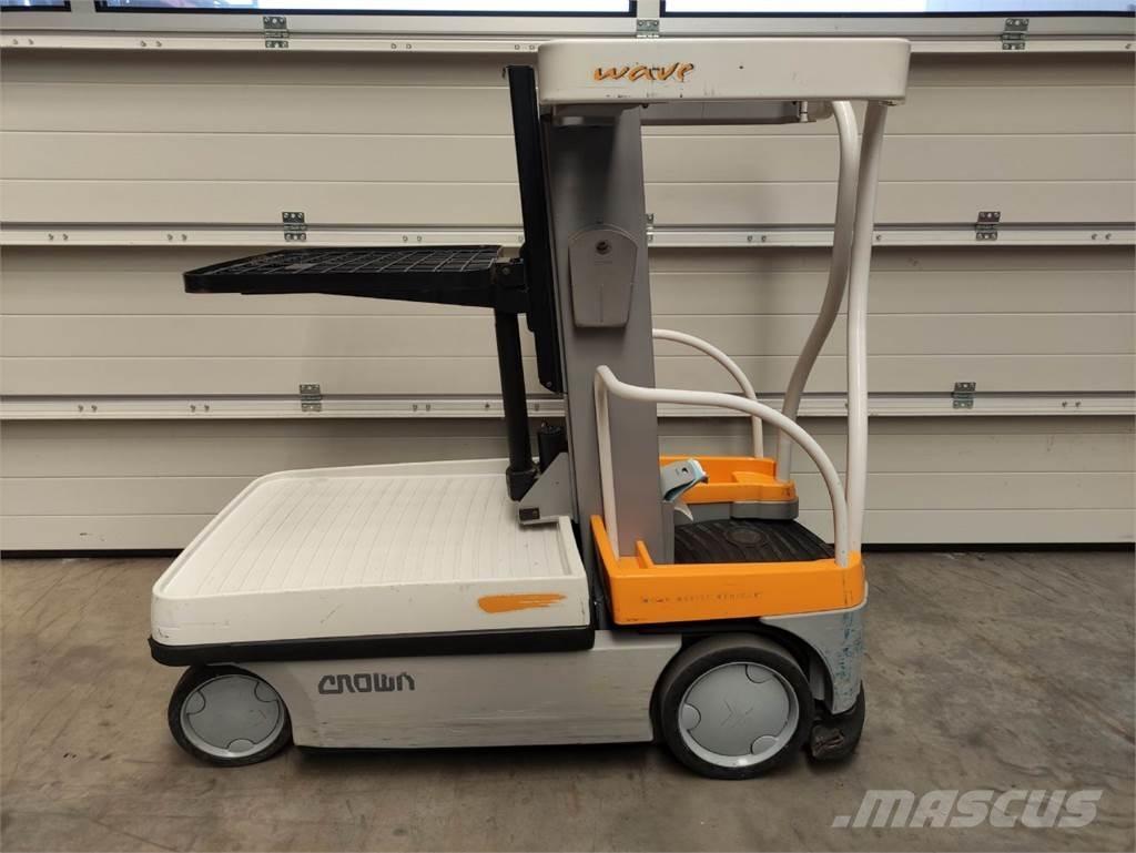 Crown WAV50-118 Høytløftende plukketruck