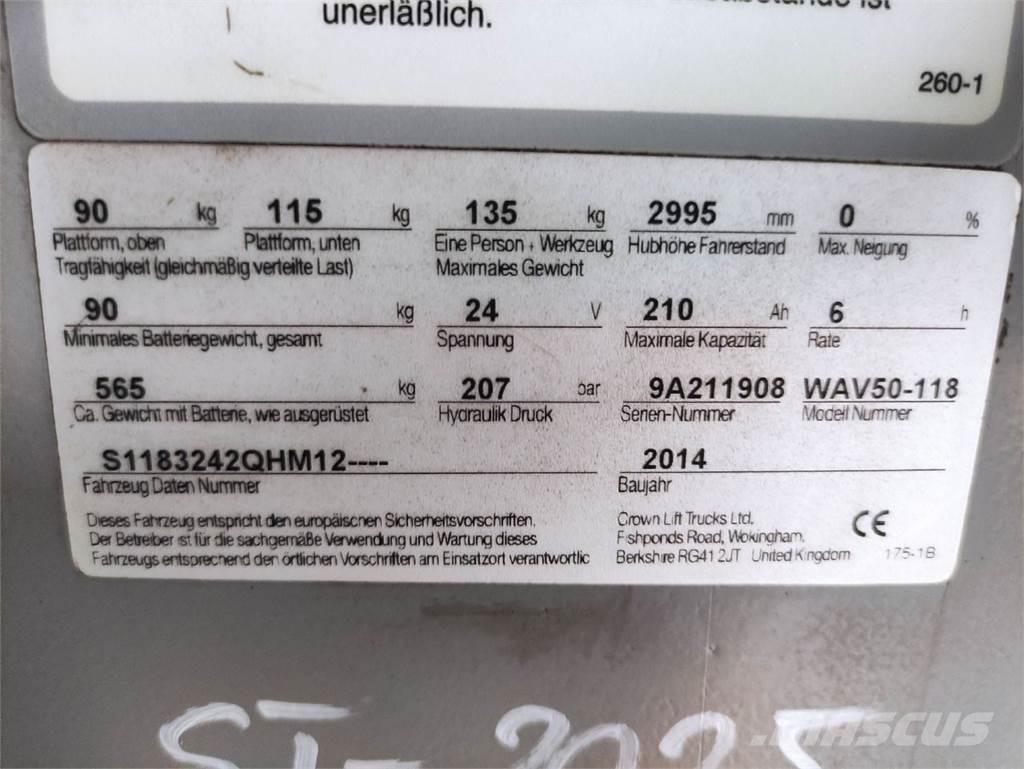 Crown WAV50-118 Høytløftende plukketruck
