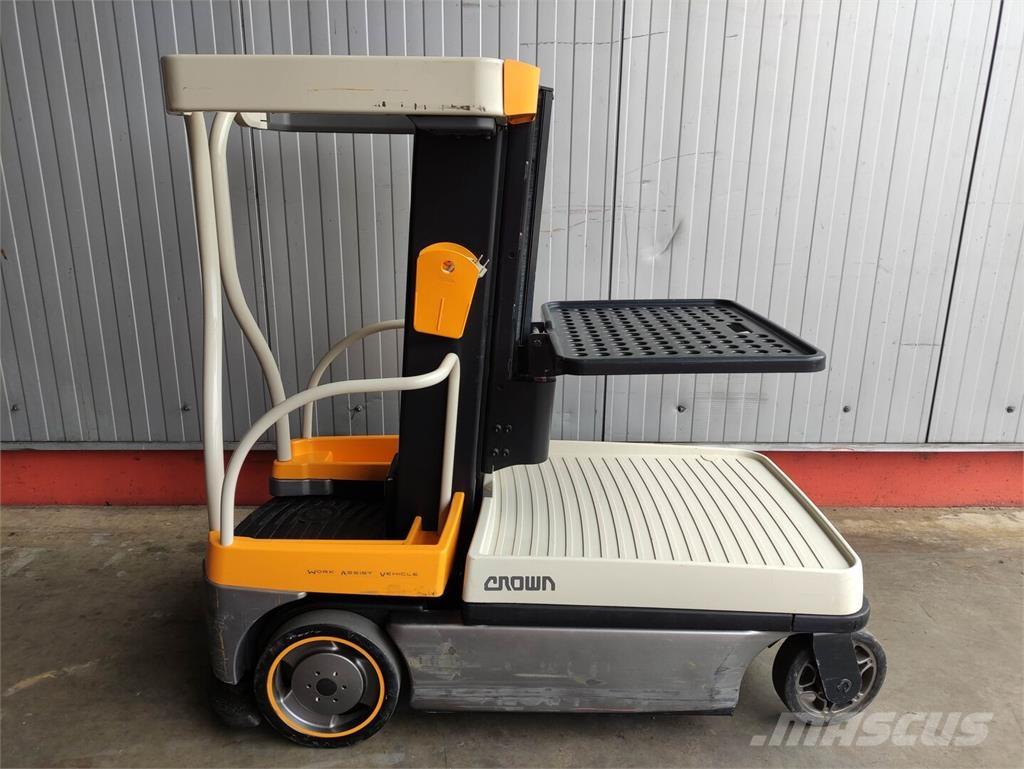 Crown WAV60-118 Høytløftende plukketruck