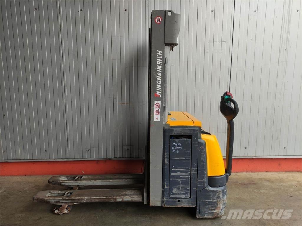 Jungheinrich EJC 216 Z Ledestablere