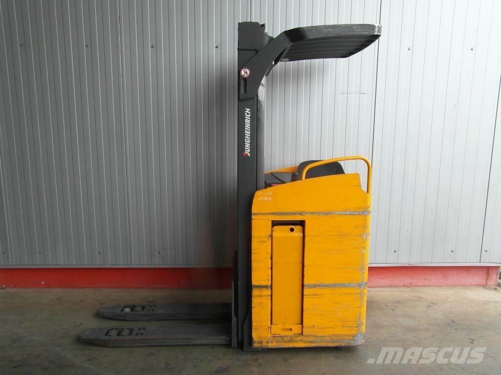 Jungheinrich ESC216-Z Stablere