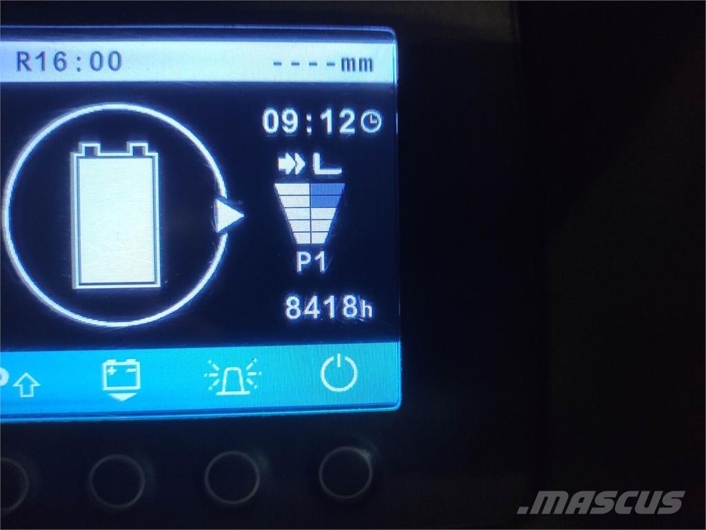 Jungheinrich ETV 216 Skyvemasttruck