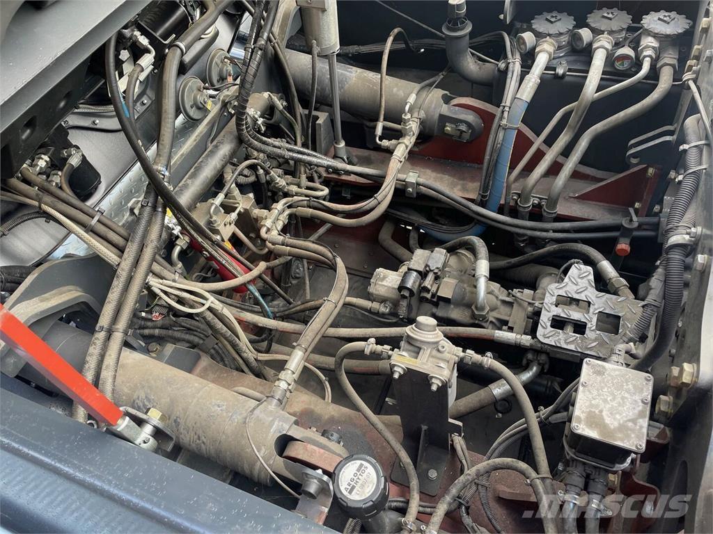 Linde HT160DS-1411 Diesel Trucker