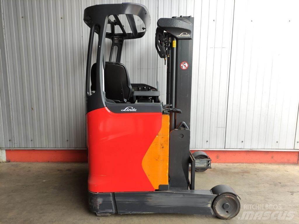 Linde R10B-01-112 Skyvemasttruck