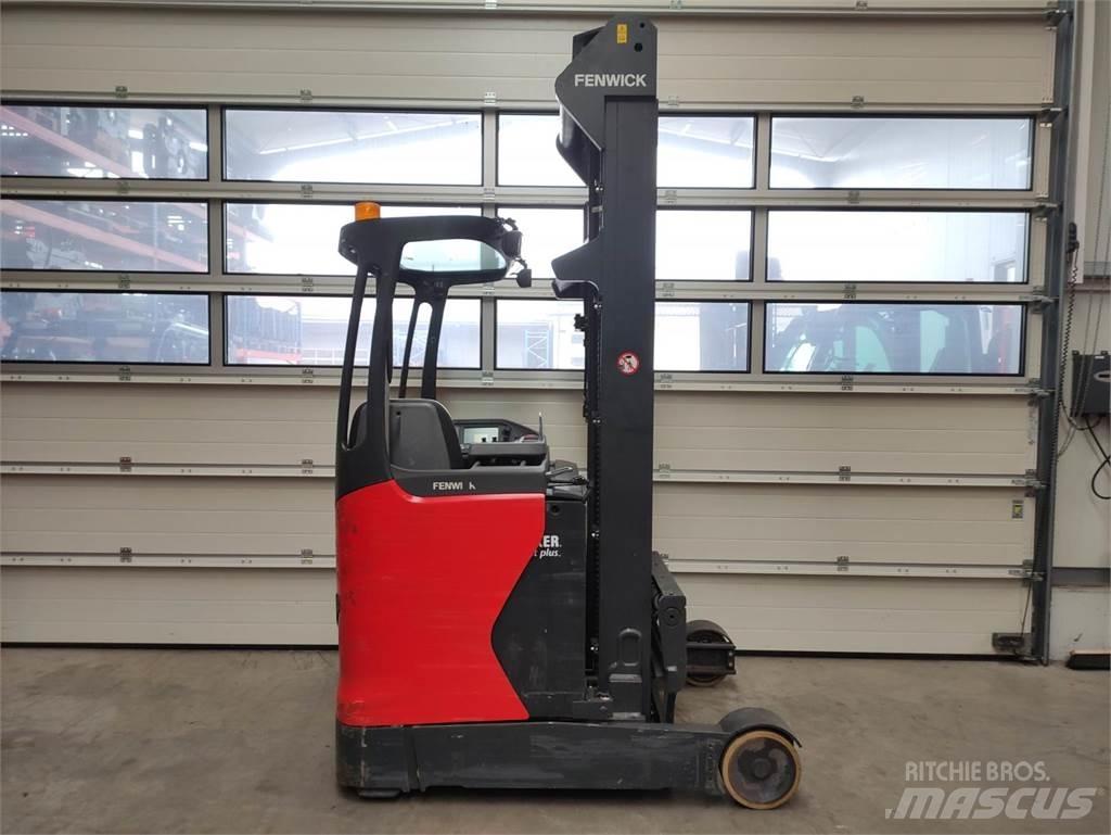Linde R14-01-1120 Skyvemasttruck