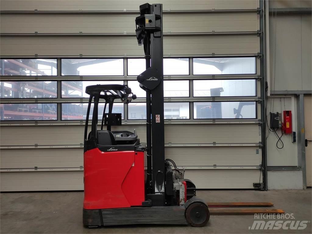 Linde R20-1120 Skyvemasttruck