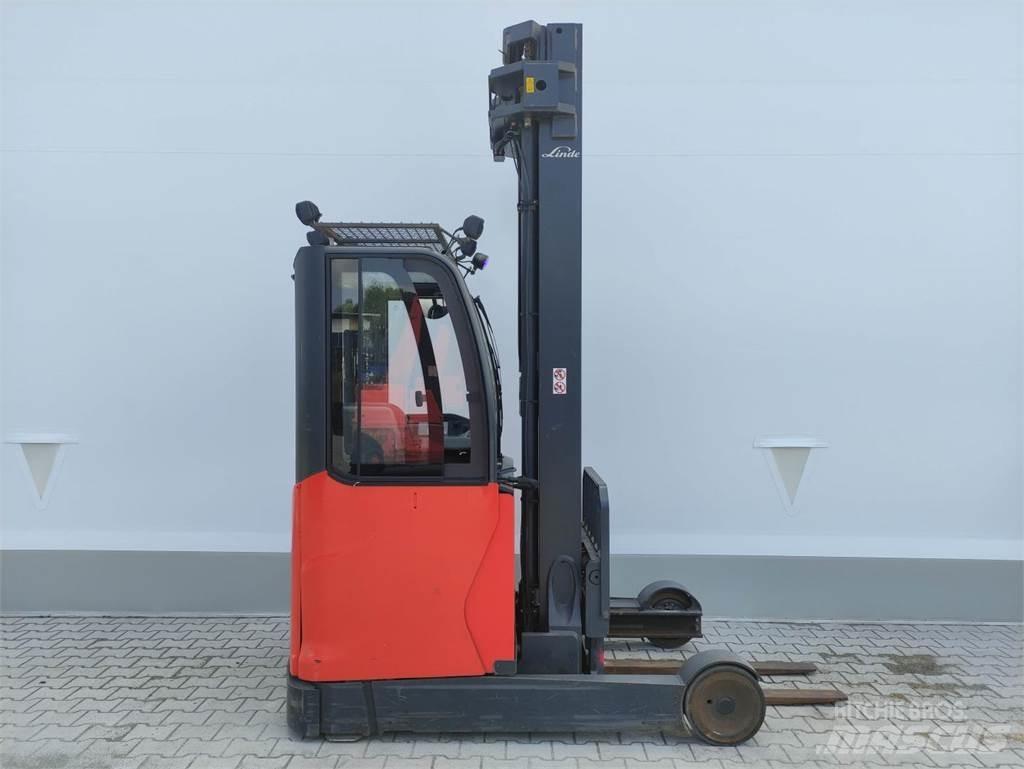 Linde R25-01-112 Skyvemasttruck