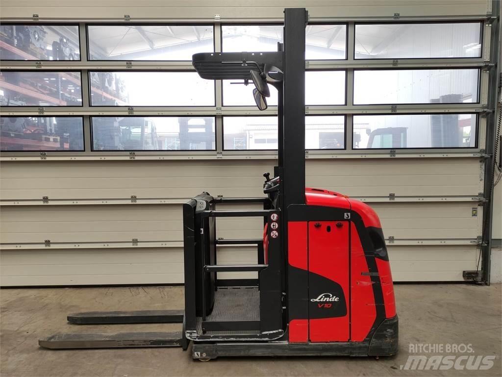 Linde V10-02 Høytløftende plukketruck