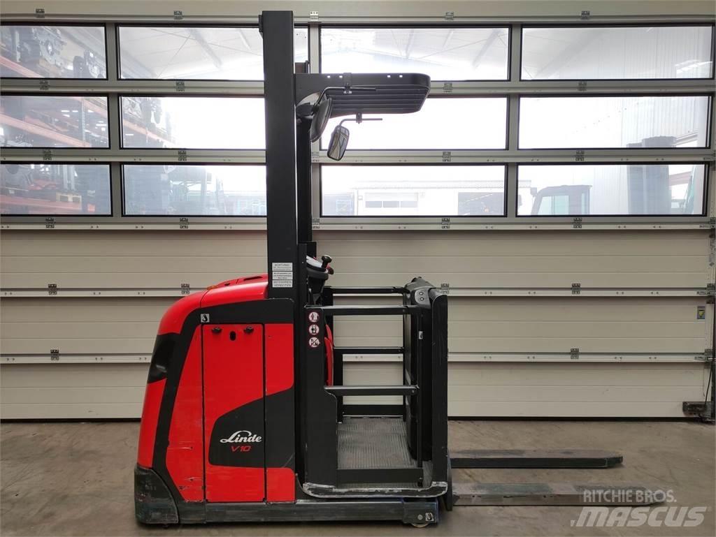 Linde V10-02 Høytløftende plukketruck
