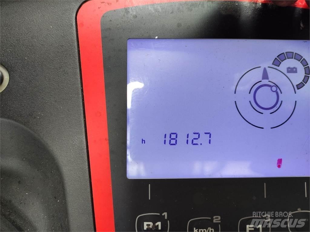 Linde V10-02 Høytløftende plukketruck