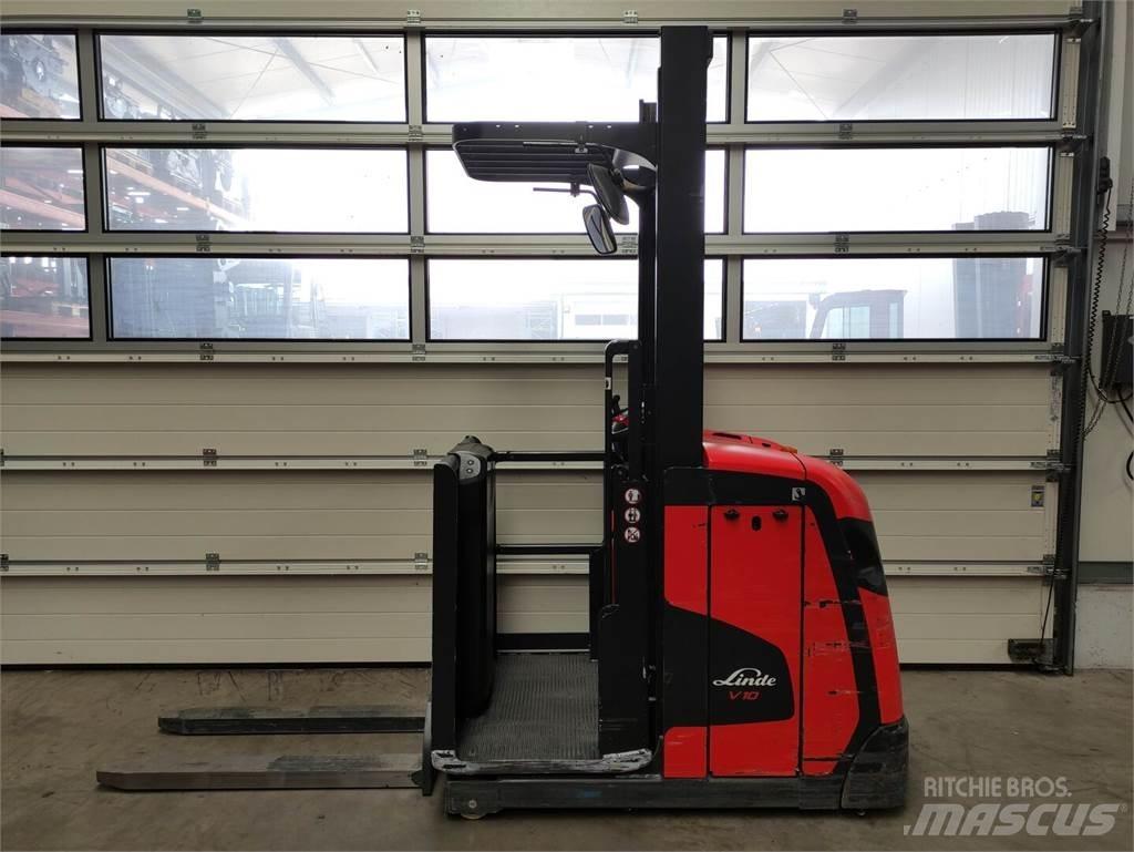 Linde V10-02 Høytløftende plukketruck
