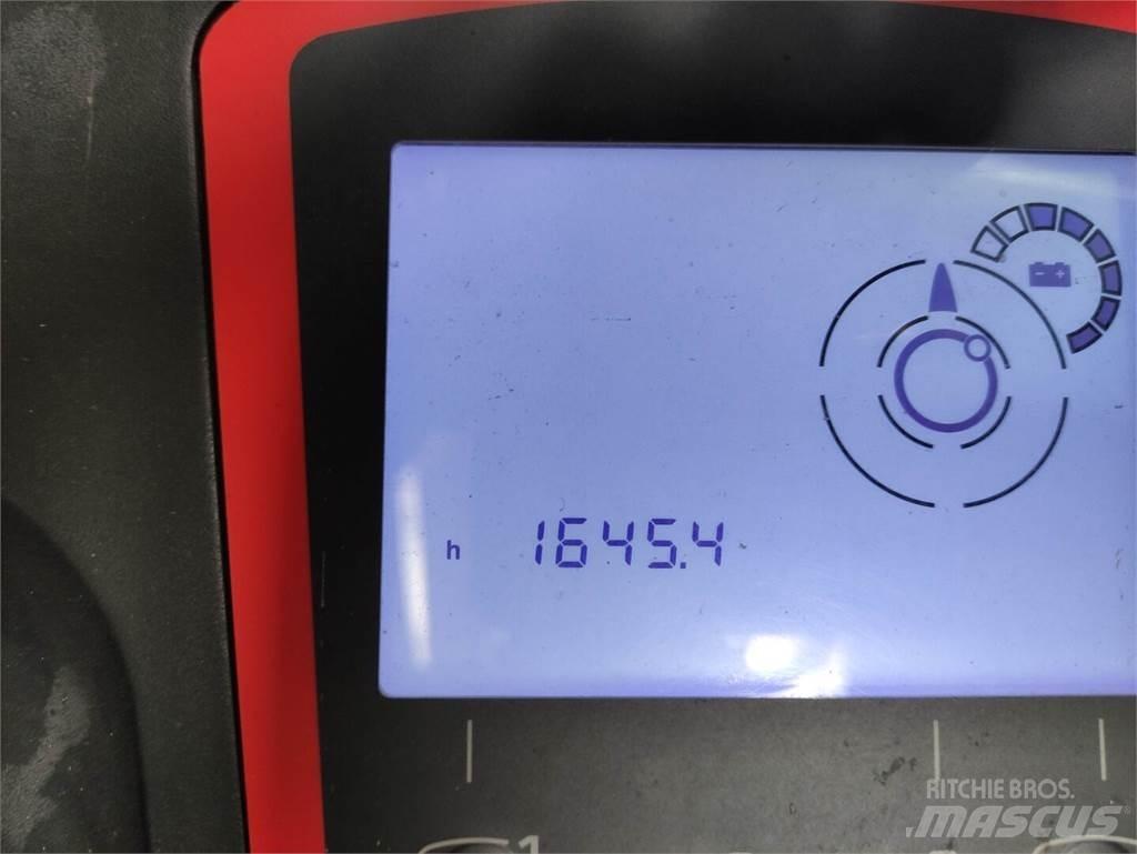Linde V10-02 Høytløftende plukketruck