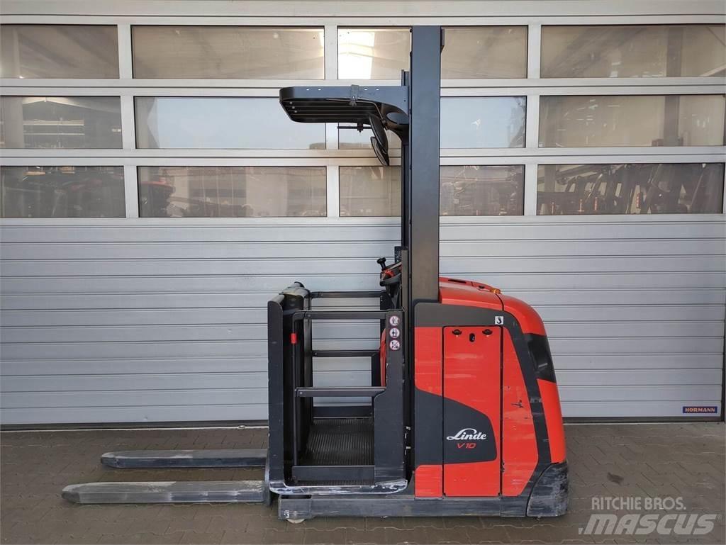 Linde V10-02 Høytløftende plukketruck