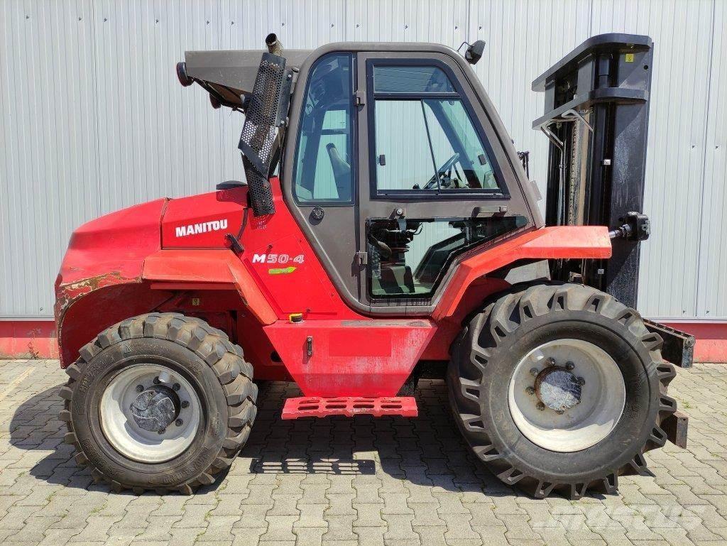 Manitou M50-4 Terrenggående gaffeltruck
