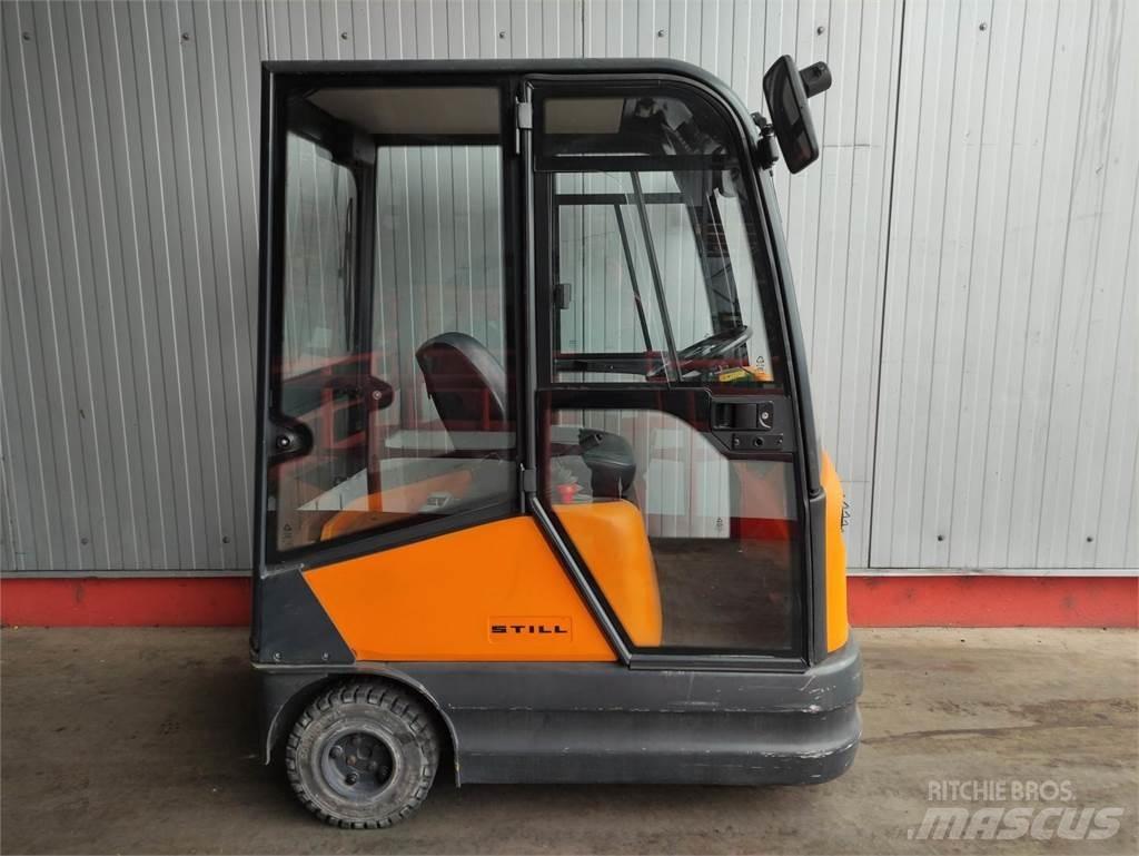 Still R06-06 Tauetraktor