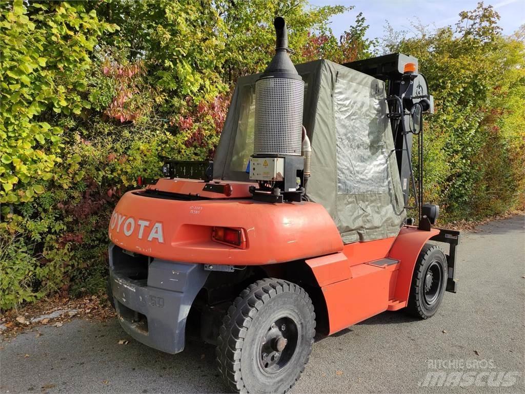 Toyota 50-5FD60 Diesel Trucker