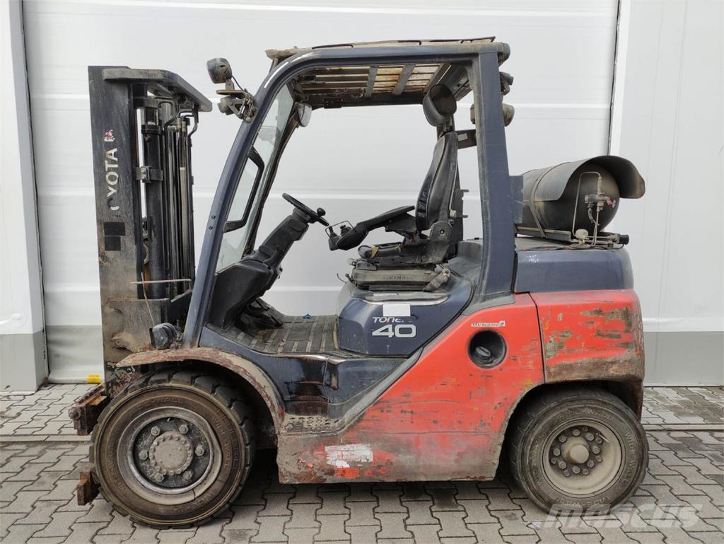 Toyota 8FG35N Propan trucker