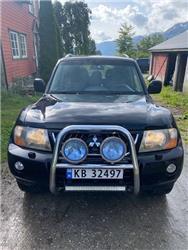 Mitsubishi pajero
