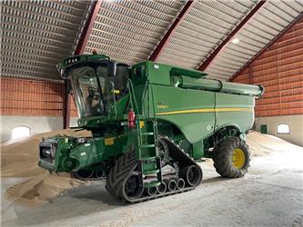 John Deere S 690i
