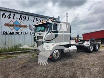 Peterbilt 352