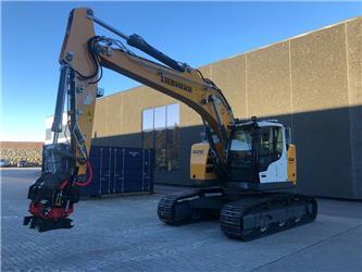 Liebherr R926 Compact