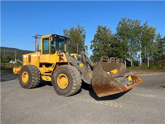 Volvo L 120 D