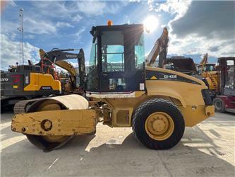 Caterpillar CS433E