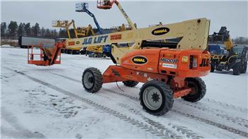 JLG M600JP