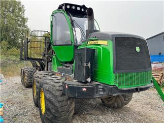 John Deere 1110 E