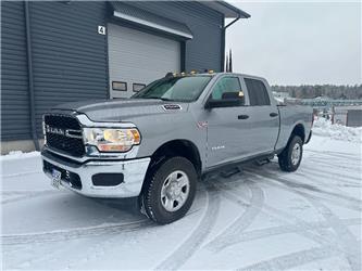 Dodge RAM 2500 Tradesman