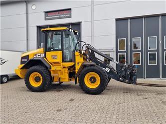 JCB 411 HT