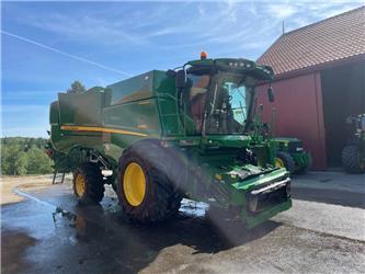 John Deere S 685 i HM