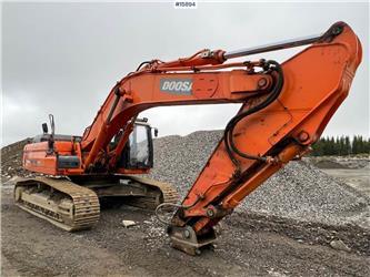 Doosan DX420LC w/ Oilquick