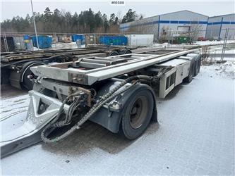 HFR Hook trailer w/ tipper.