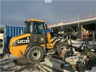 JCB 409