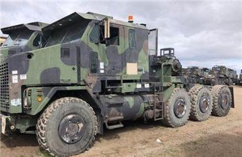 Oshkosh M1070