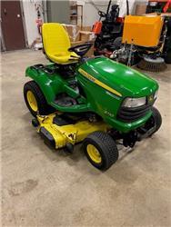 John Deere x740