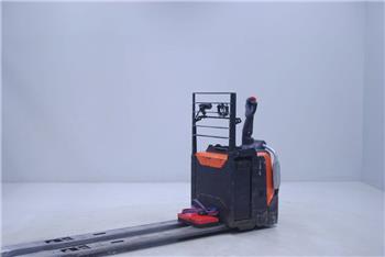 Toyota LPE200