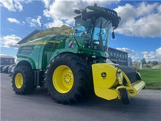 John Deere 8200i