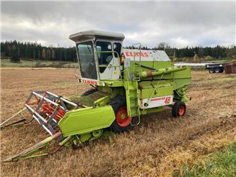 CLAAS Dominator 48