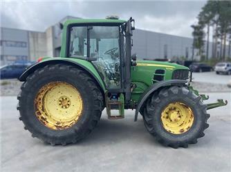 John Deere 6330