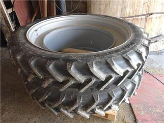  Tvilling 270/95R48