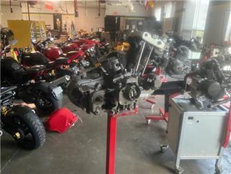 Harley-Davidson 