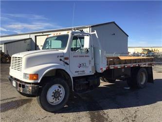 International 4900