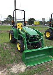 John Deere 3032E