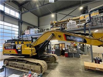 Caterpillar 330FL