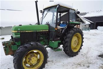 John Deere 2250