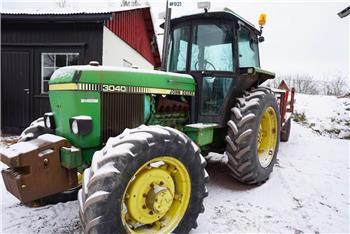 John Deere 3040