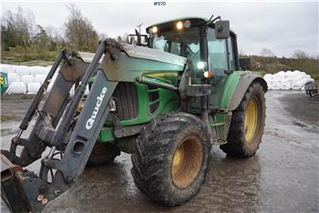 John Deere 6230