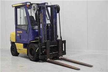 Komatsu FD30T-14